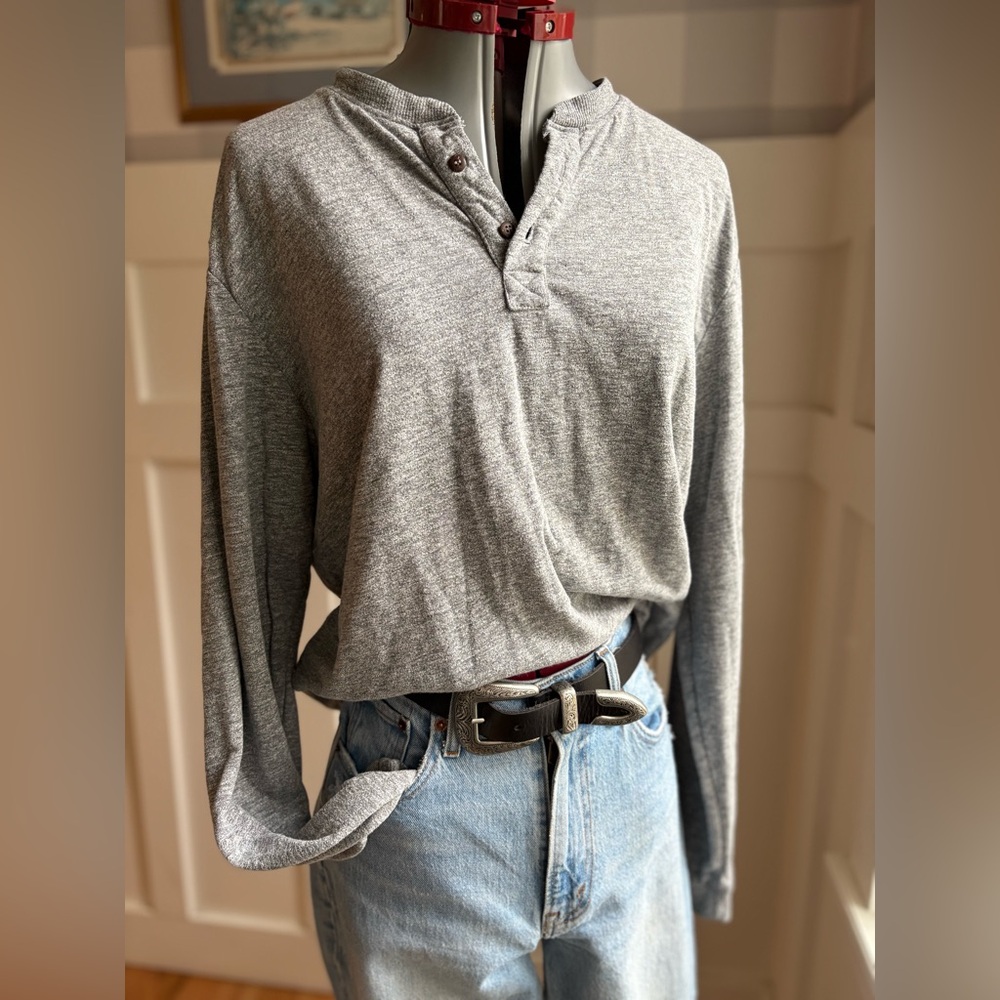 Marine Layer Gray Long Sleeve Henley Large